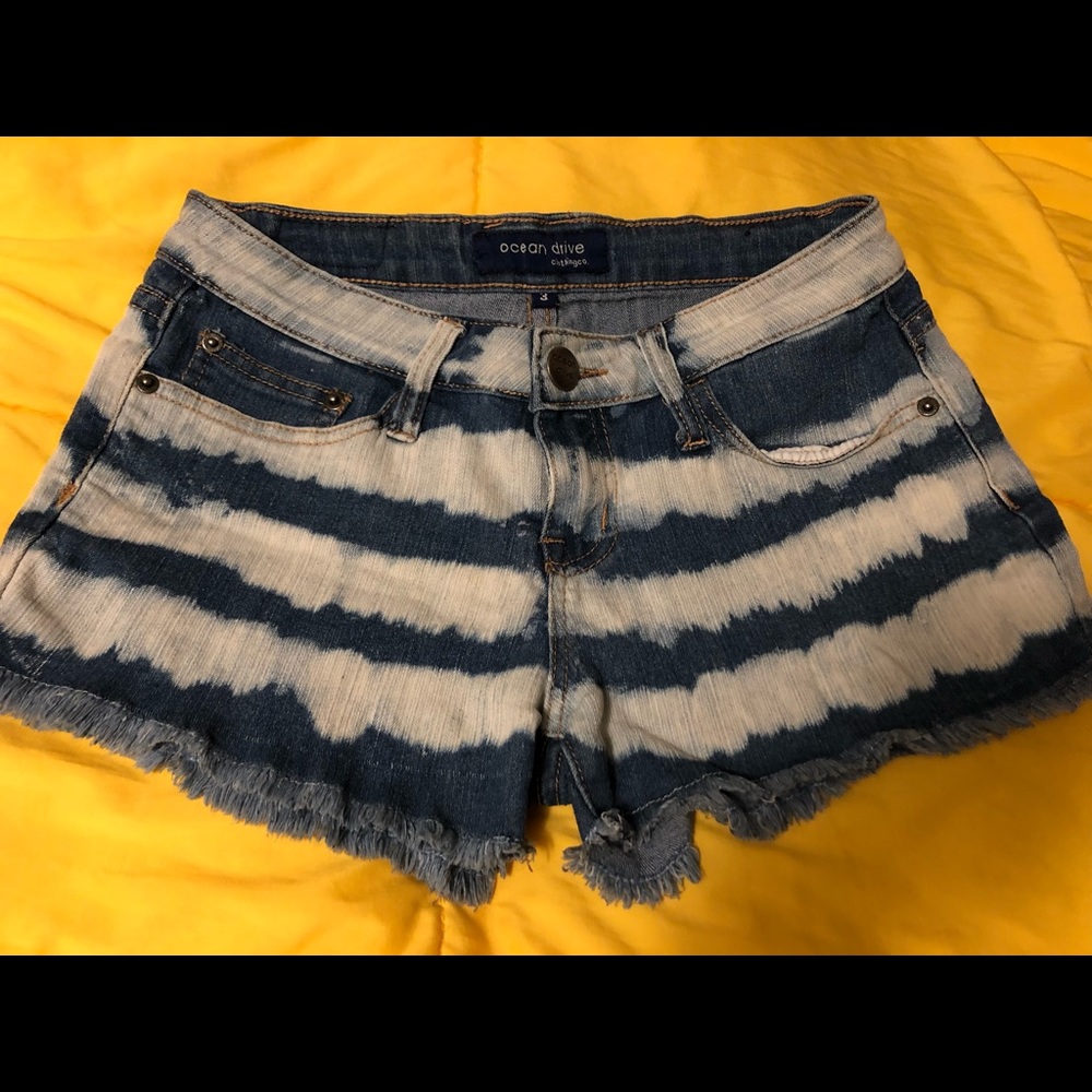 OCEAN DRIVE CLOTHING CO CHORTS